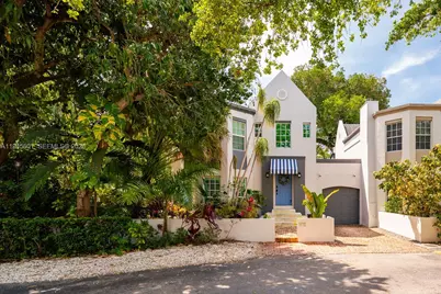 2952 Peachy St #8, Coconut Grove, FL 33133 - Photo 1