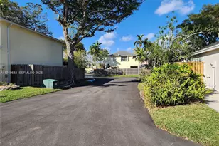 9863 SW 117th Pl, Miami, FL 33186 - Photo 1