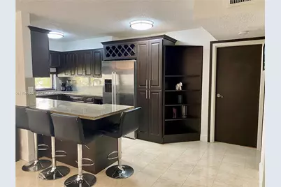 17011 N Bay Rd #304, Sunny Isles Beach, FL 33160 - Photo 1