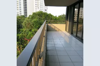 251 Crandon Blvd #309, Key Biscayne, FL 33149 - Photo 1