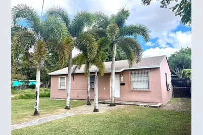 33 NW 7th Ave, Homestead, FL 33030 - Photo 1