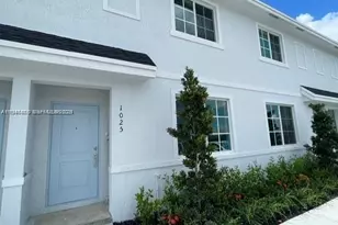 1025 NW 5th St, Florida City, FL 33034 - Photo 1