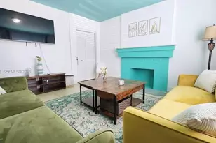 8028 NW 5th Ct, Miami, FL 33150 - Photo 1