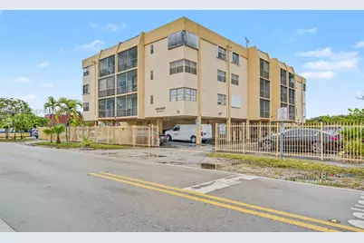 6831 W 14th Ct #403, Hialeah, FL 33014 - Photo 1
