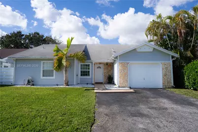 14954 SW 142nd Pl, Miami, FL 33186 - Photo 1