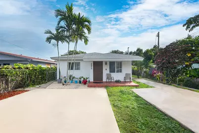 2275 SW 61st Ave, Miami, FL 33155 - Photo 1