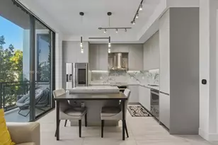 1030 15th St, Miami Beach, FL 33139 - Photo 1
