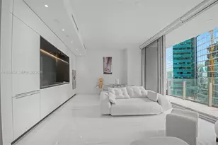 300 Biscayne Blvd Way, Miami, FL 33131 - Photo 1