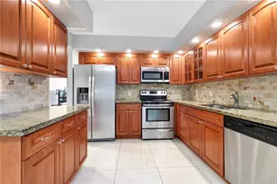 12850 SW 4th Ct, Pembroke Pines, FL 33027 - Photo 1