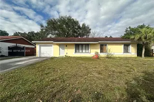 5965 NW 200th St, Hialeah, FL 33015 - Photo 1