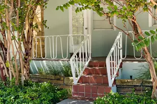 1925 Washington Ave, Miami Beach, FL 33139 - Photo 1