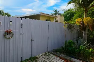 [Address not provided], West Palm Beach, FL 33415 - Photo 1