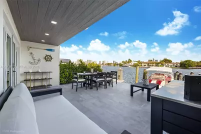 16479 NE 27th Pl #16, North Miami Beach, FL 33160 - Photo 1