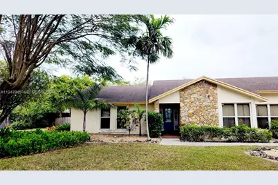 15151 SW 166th St, Miami, FL 33187 - Photo 1