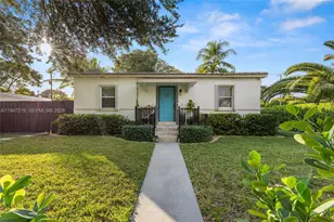 550 Cardinal St, Miami Springs, FL 33166 - Photo 1