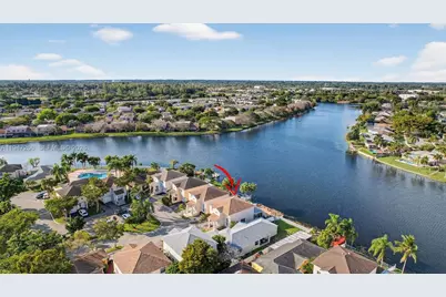 12017 NW 13th St, Pembroke Pines, FL 33026 - Photo 1