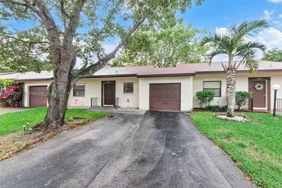 6616 N Parkway Dr #3-5, Margate, FL 33068 - Photo 1
