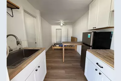 1725 Hayes St #4, Hollywood, FL 33020 - Photo 1