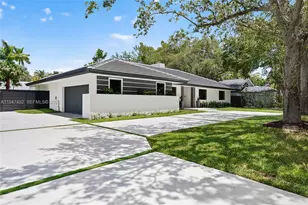 7865 SW 183rd Terrace, Palmetto Bay, FL 33157 - Photo 1