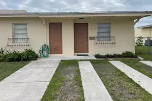 10104 SW 20th St, Miami, FL 33165 - Photo 1