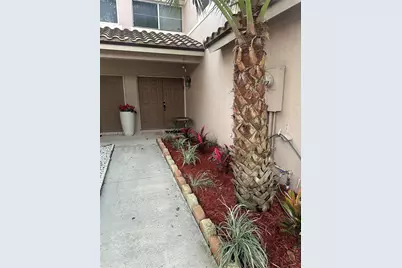 9712 NW 23rd Ct #9712, Pembroke Pines, FL 33024 - Photo 1