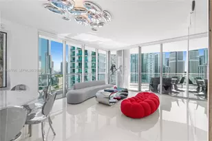 90 SW 3rd St, Miami, FL 33130 - Photo 1