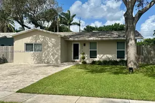 227 SE 7th St, Dania Beach, FL 33004 - Photo 1