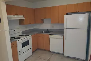 4633 NW 9th Dr, Plantation, FL 33317 - Photo 1