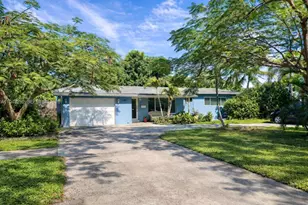 131 SE 11th St, Deerfield Beach, FL 33441 - Photo 1