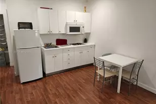 1345 Pennsylvania Ave, Miami Beach, FL 33139 - Photo 1