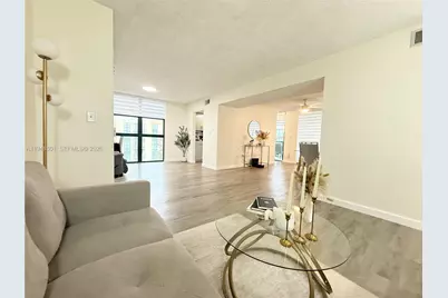 11800 SW 18th St #410-4, Miami, FL 33175 - Photo 1