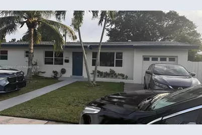 9890 Santos Dr, Cutler Bay, FL 33189 - Photo 1