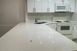 4550 NW 9th St, Miami, FL 33126 - Photo 1