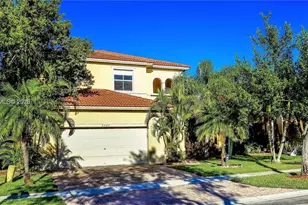 2227 Portofino Ave, Homestead, FL 33033 - Photo 1