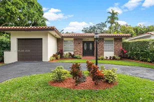 911 Pizarro St, Coral Gables, FL 33134 - Photo 1