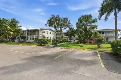 403 Sheffield Q #403, West Palm Beach, FL 33417 - Photo 1
