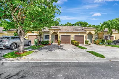 1192 NE 32nd Ave, Homestead, FL 33033 - Photo 1