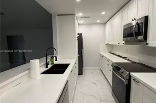 11220 SW 125th Pl, Miami, FL 33186 - Photo 1