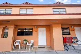 2224 W 53rd Pl, Hialeah, FL 33016 - Photo 1