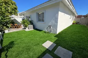 1106 SE 13th Ave, Homestead, FL 33035 - Photo 1