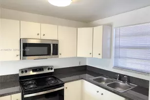 9400 Live Oak Pl, Davie, FL 33324 - Photo 1