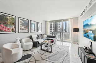 55 SE 6th St, Miami, FL 33131 - Photo 1