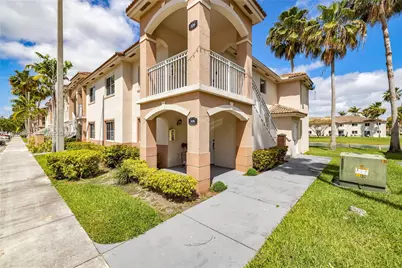 1261 SE 28th Ct #206, Homestead, FL 33035 - Photo 1