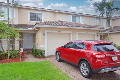 8986 Chambers St #8986, Tamarac, FL 33321 - Photo 1