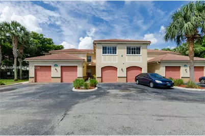 2458 Centergate Dr #202, Miramar, FL 33025 - Photo 1
