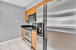 2881 N Oakland Forest Dr, Oakland Park, FL 33309 - Photo 1