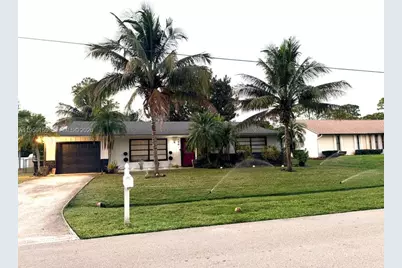 1582 SE Crown St, Port Saint Lucie, FL 34983 - Photo 1