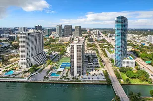 600 NE 36th St, Miami, FL 33137 - Photo 1