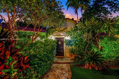 3701 Chase Ave, Miami Beach, FL 33140 - Photo 1