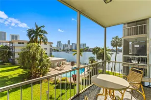 2200 Diana Dr, Hallandale Beach, FL 33009 - Photo 1